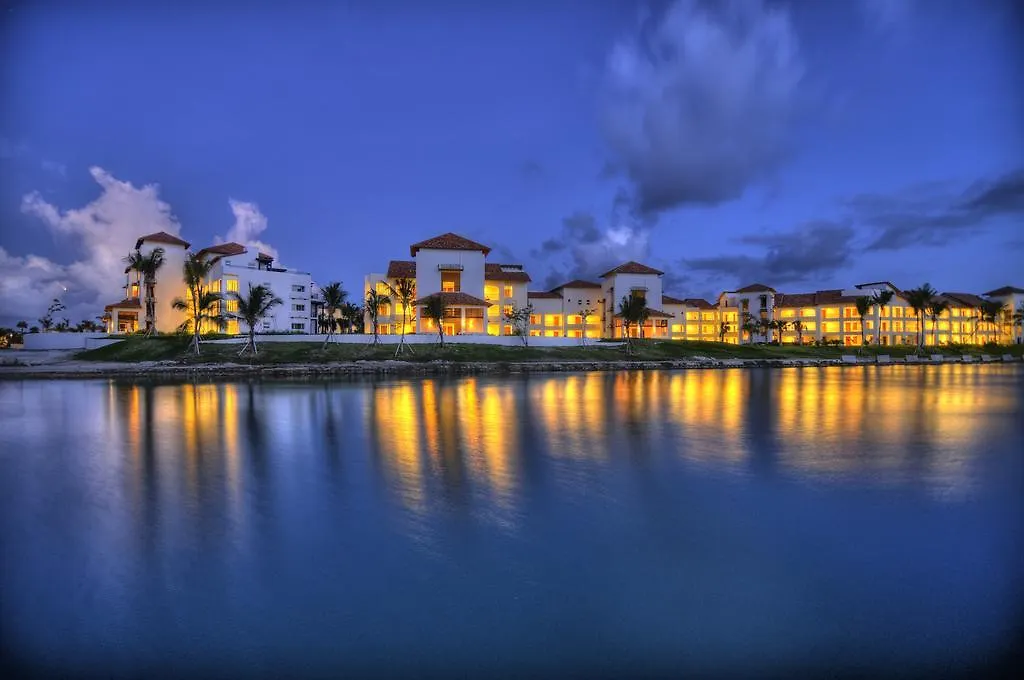 Apartahotel Punta Palmera Cap Cana By Essenza Retreats Punta Cana